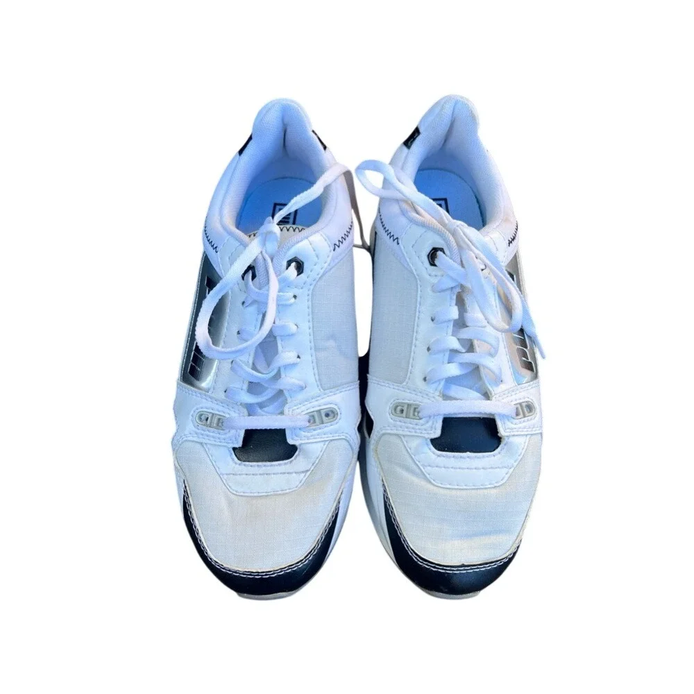 PUMA White & Black Runners Shoes‎ size 7.5